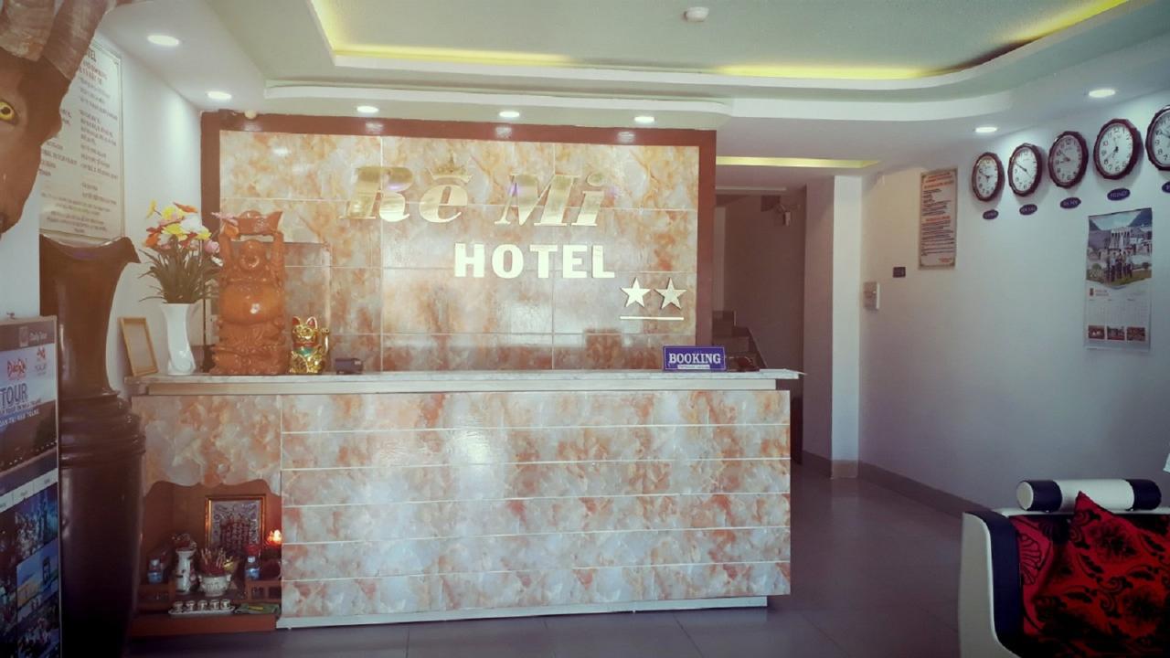 Remi Hotel На Транг Екстериор снимка